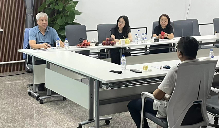 原中華神經外科學會常委兼秘書長王任直教授到訪萊沃醫療